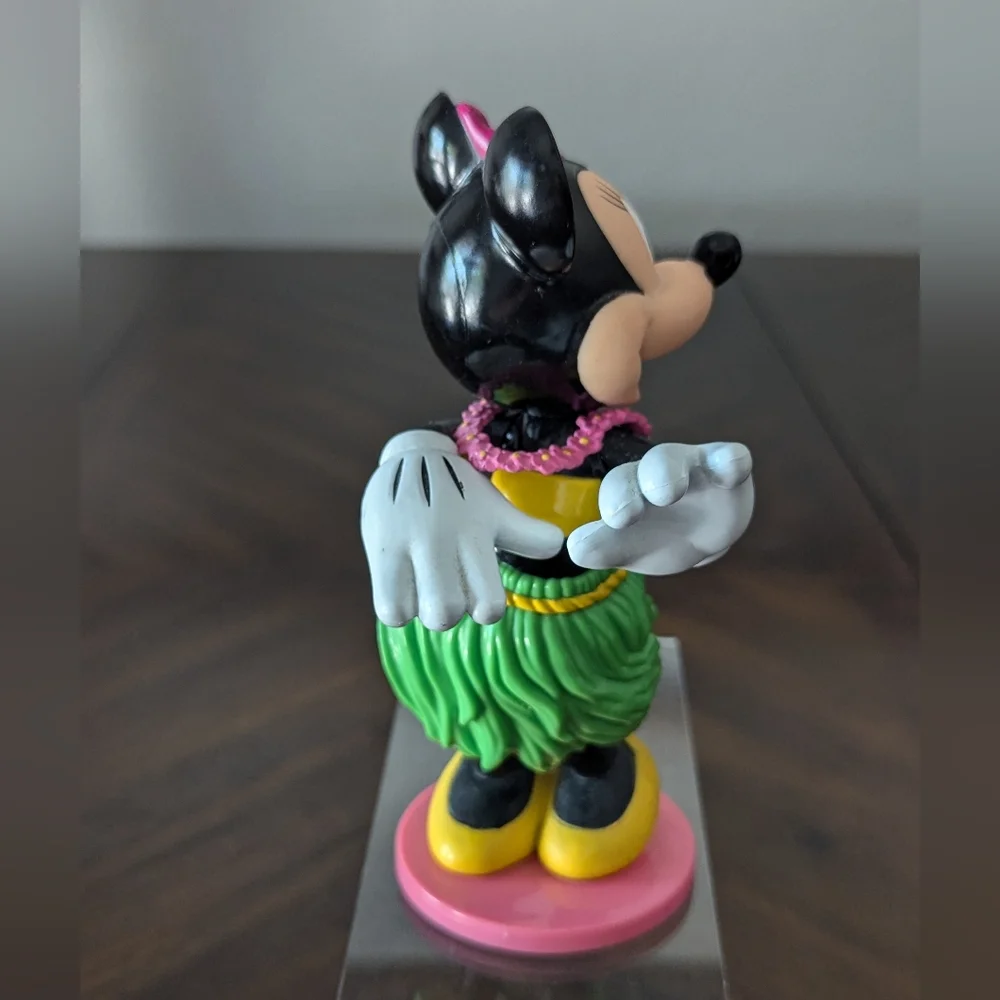 Minnie Mouse Hula Dance Bobble Figure - Picture 4 of 9